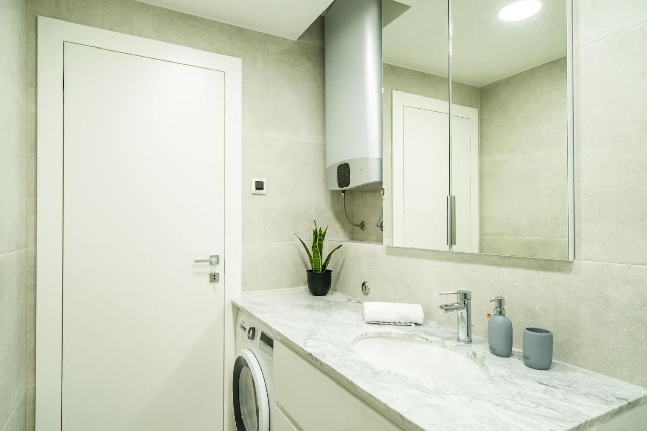Apartments Zadro Дубровник Екстериор снимка